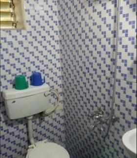 Marine Lines House | New Metro Guest House