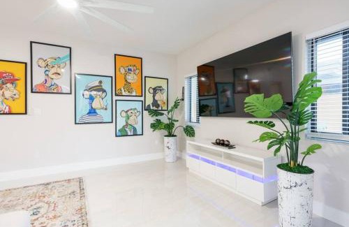 Coral Way Apartment | New Miami & Calle Ocho Home with Arcade!