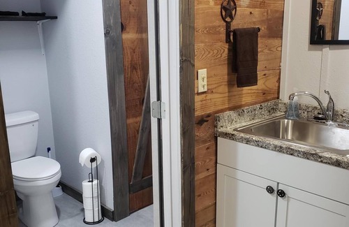 Santa Anna Apartment | New mini-suite 2 with view of Santa Anna Mountain