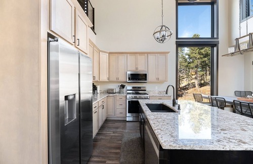 Lead Cabin | New Misty Pine - Brand New Cabin at Terry Peak
