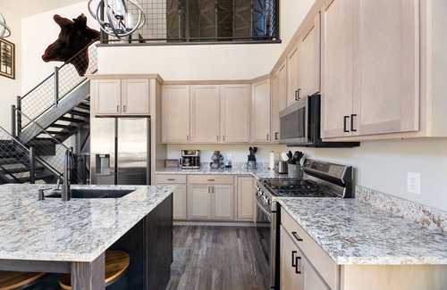 Lead Cabin | New Misty Pine - Brand New Cabin at Terry Peak
