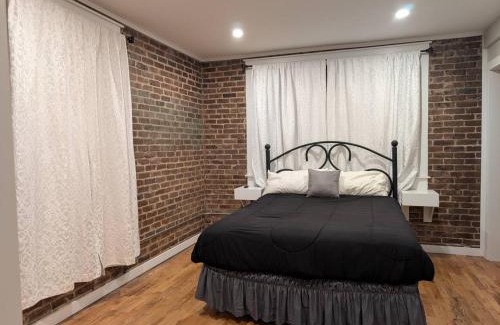 Maryville Apartment | New Modern 2 BR in Excellent Location (201)