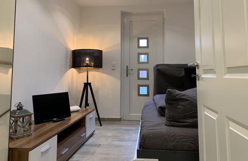 Itzehoe Apartment | New, modern and very high quality 3 rooms Whg central, at the lake