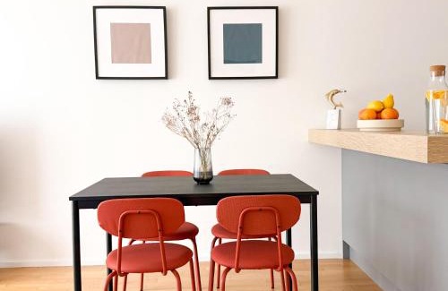 Zizkov Apartment | New Modern Apartment in Center with Terrace and Parking