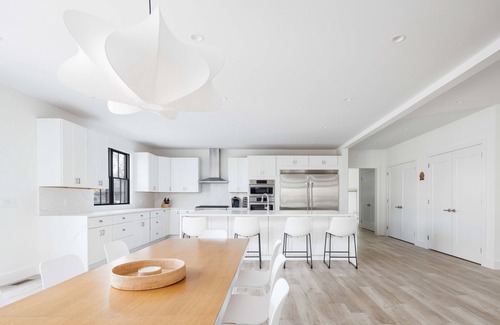 Southold House | New Modern Farmhouse Estate Living in the heart of Southold with a pool!