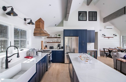 Tamworth House | New Modern Gray Barn Getaway - Game Room, EV Charger, Year-Round Fun!
