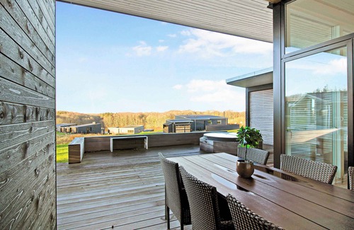 Aabenraa House | New modern holiday home near the beach