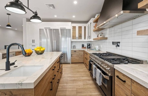 Sunset Cliffs House | New Modern Home Ocean Views &Spa