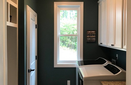 La Follette House | New Modern Lake View Home - Gorgeous Deck, Gorgeous Views!