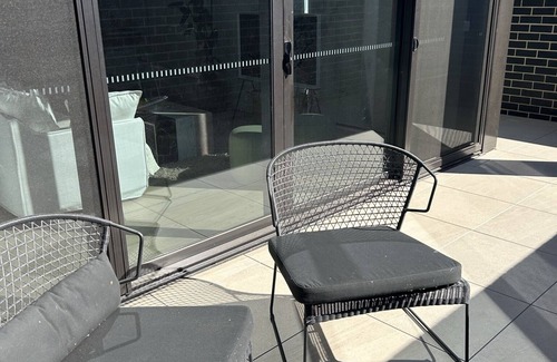 Reid Apartment | New & Modern Loft 1bd w/Pool&Gym