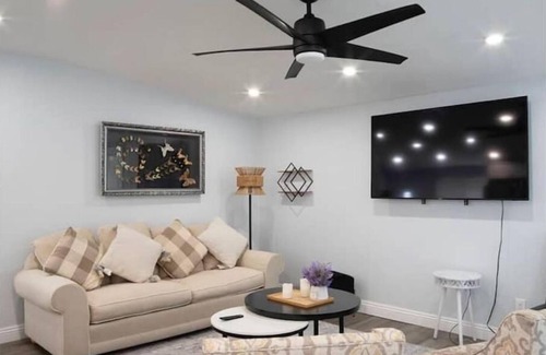 Southwest Anaheim House | NEW! Modern Luxury 12 min to Disney 3 Br Home!