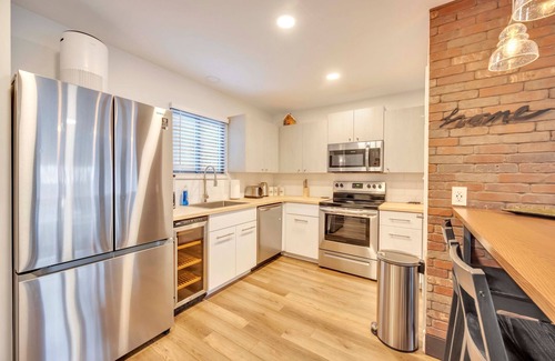 Village at Camelback House | NEW & Modern townhouse, Pool, Camelback Area, Grill, A/C