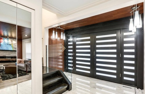 Grosse Ile House | NEW Modern Island Home with a Waterfront!