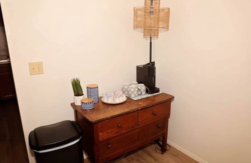 Medicine Lodge House | *NEW*ModernBoho- 2min drive to Gyp Hills scenic drive.