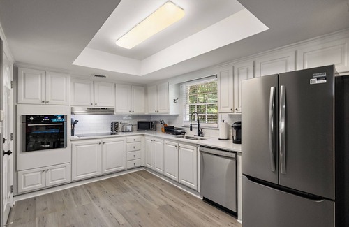 Tougaloo House | NEW - Moody BBQ Retreat w/Covered Patio