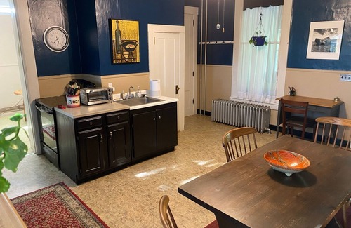 St. Johnsbury House | New Moon Inn at White Birch Farm