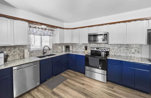 Palisade House | NEW! Mount Garfield Hideaway
