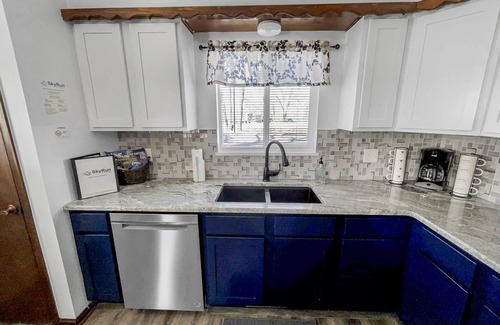 Palisade House | NEW! Mount Garfield Hideaway