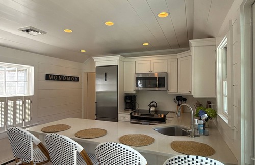 Monomoy House | New Nantucket Listing: 3-bedroom Adorable Monomoy Home