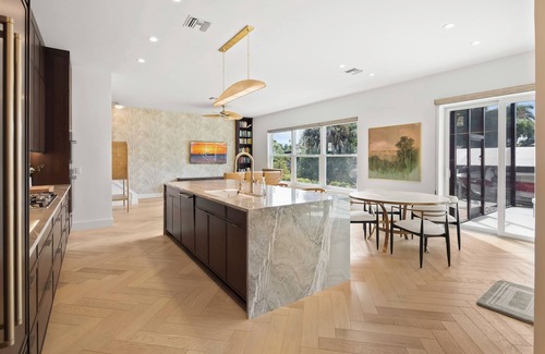 Central Naples House | NEW Naples remodeled designer home with Gulf Access and neighborhood clubhouse