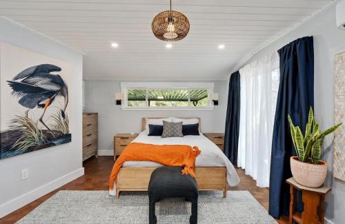Bennett Valley House | New Oak Haven Dog-Friendly big yard Hwy12 & 101