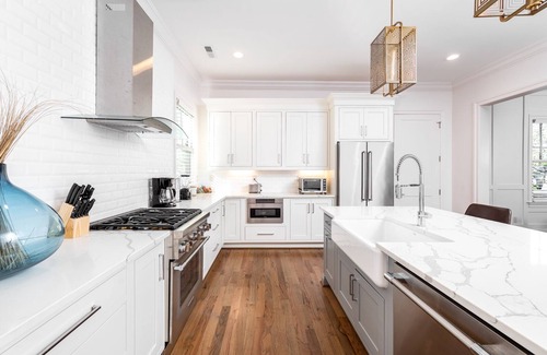 Oakhurst House | New Oakhurst Cottage # 1 Charlotte