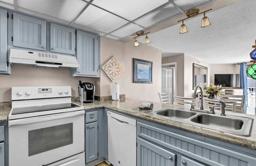 Sneads Ferry Condo | New! Oceanfront Resort 2BR Condo with Views!