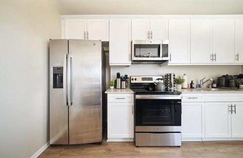 Normal Heights Apartment | NEW Organic Modern Luxury Oasis - Close to everything!