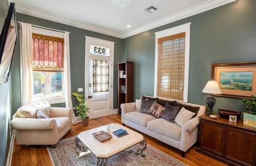Lower Garden District House | New Orleans Home Close to all the Action