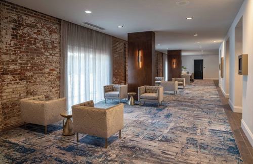 Arts/Warehouse District Hotel | New Orleans Marriott Warehouse Arts District