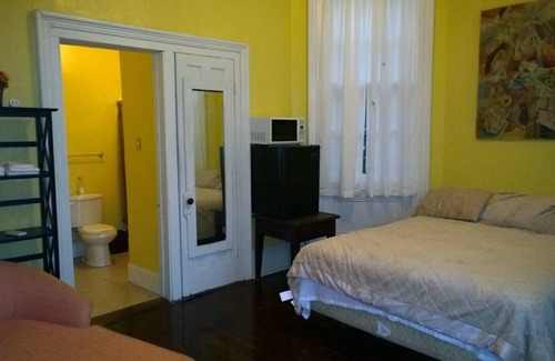 Irish Channel House | New Orleans Style Rental. Safe off street parking. Prime Location.