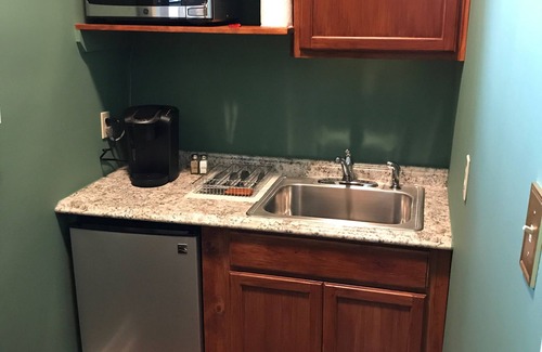 Garden District House | New Orleans Suite-Lower Garden District