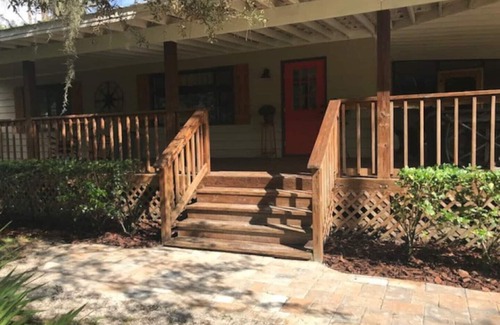 Myakka City Cottage | NEW! Peaceful Country Cottage near Lakewood Ranch