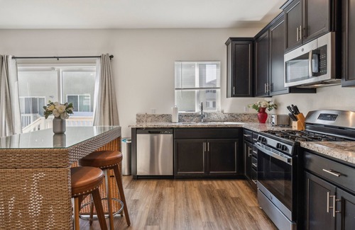 Stockton House | NEW! Peaceful Retreat Near Stockton Waterfront