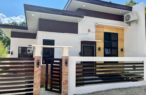 Davao House | New Modern Home on Samal Island
