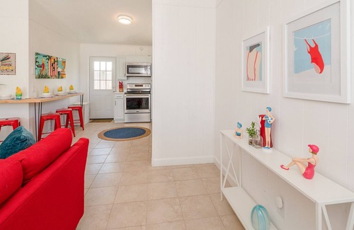 Biltmore Beach House | NEW Pool and Putt-putt! 3 blocks->Beach! Dogs ok, St Andrews 5min drive!