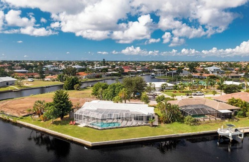 Punta Gorda House | New! Pool Home on Canal with Private Dock + Sunsets