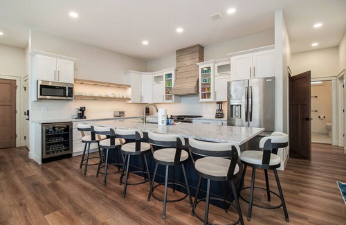 Ludington House | New pool! New Building! Swim, Soak & Stay. Sleeps 18!