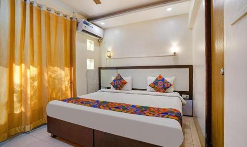 Vashi House | New Prabhu Sharan By Glitz Hotels