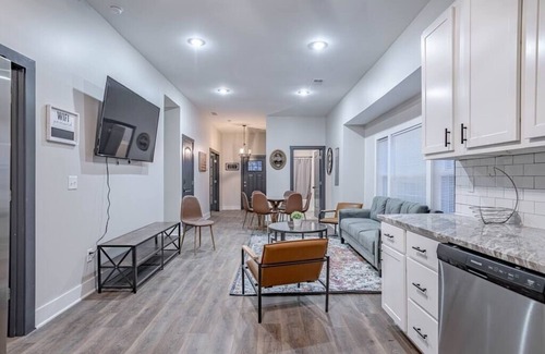 Old Louisville House | NEW! Preston Street Amazing Getaway!
