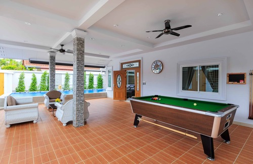 South Pattaya Villa | New Private 5 Bedrooms Pool Villa with Pool&Sauna
