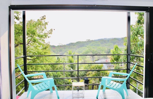 Tamanique House | New! Private beach house with pool, jacuzzi, ocean view deck