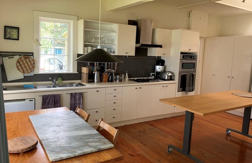 Mangawhai House | NEW! Private beach, your own olive grove – A holiday of a lifetime!