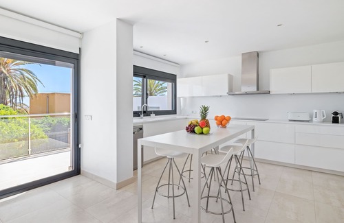 Ibiza Town Villa | New Property By Owner That Enjoys Sea Views , Near Town