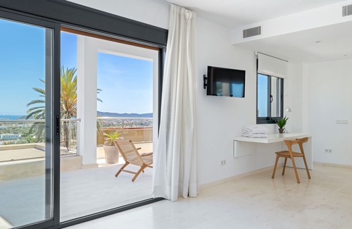 Ibiza Town Villa | New Property By Owner That Enjoys Sea Views , Near Town