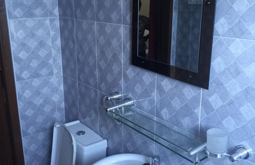 Accra Cabin | New Property Diamondel HUT