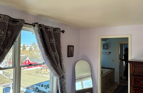 Leadville House | NEW PROPERTY! Moose’s Mountain Retreat in downtown Leadville, CO.