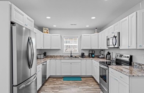 West Ocean City House | New Quay Retreat, bring your Boat and fall in love with this West OC Beauty!