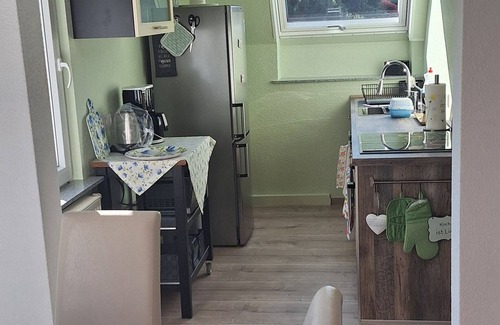 Solingen Apartment | New, quiet apartment with roof terrace surrounded by greenery in Solingen-Gräfrath