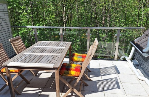 Solingen Apartment | New, quiet apartment with roof terrace surrounded by greenery in Solingen-Gräfrath